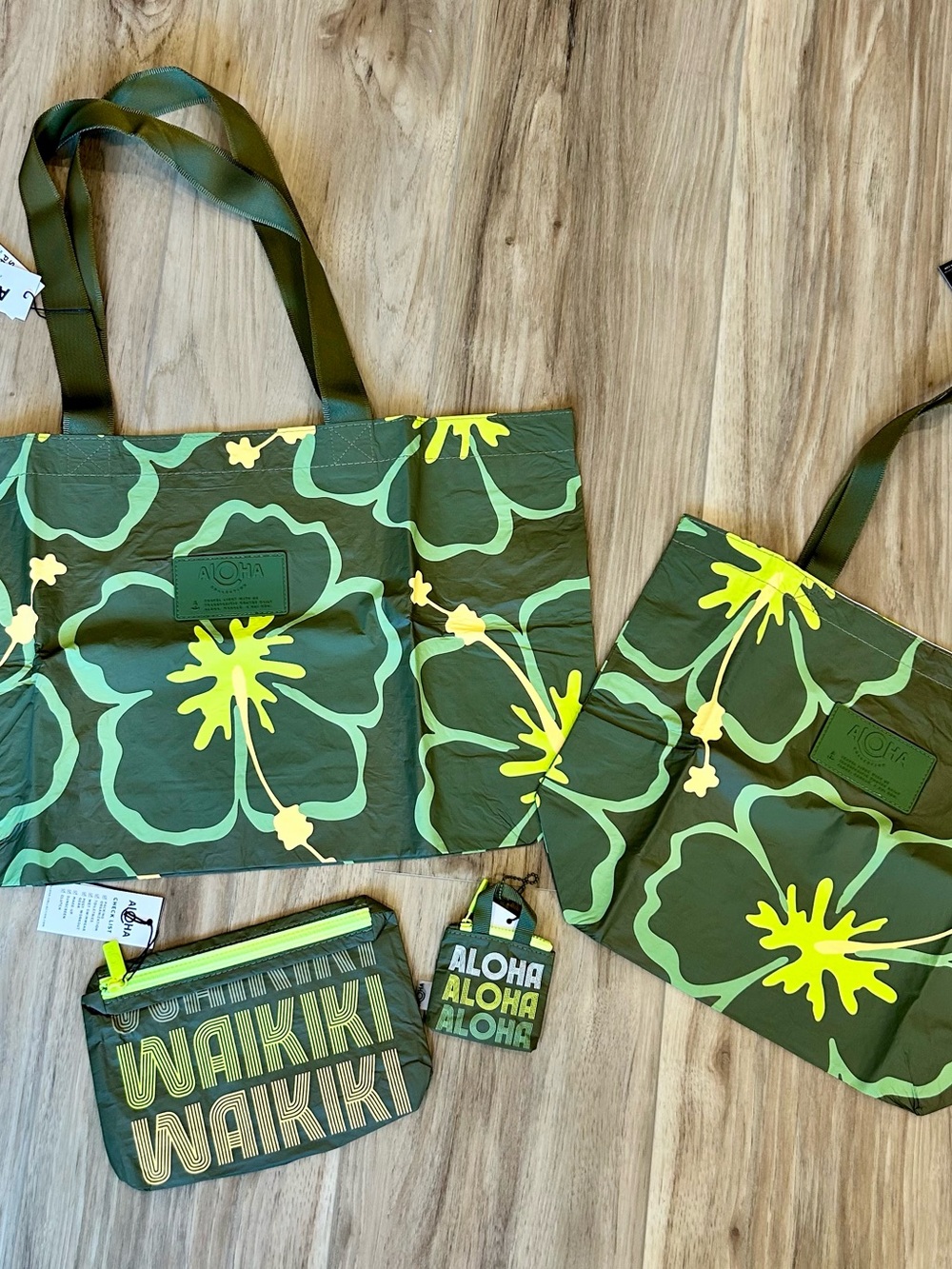 Aloha Collection Waikiki Bundle